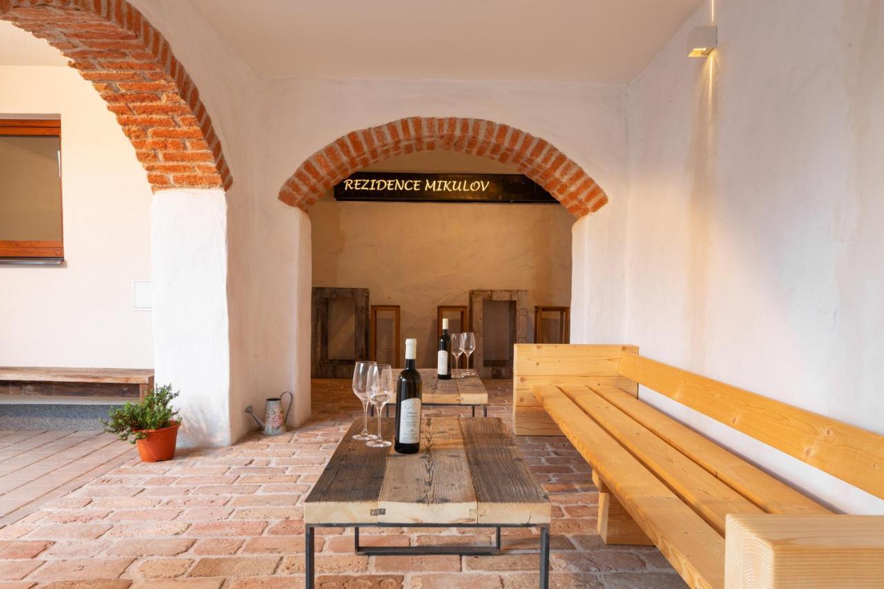 Rezidence Konevova, Mikulov Apartamento Exterior foto